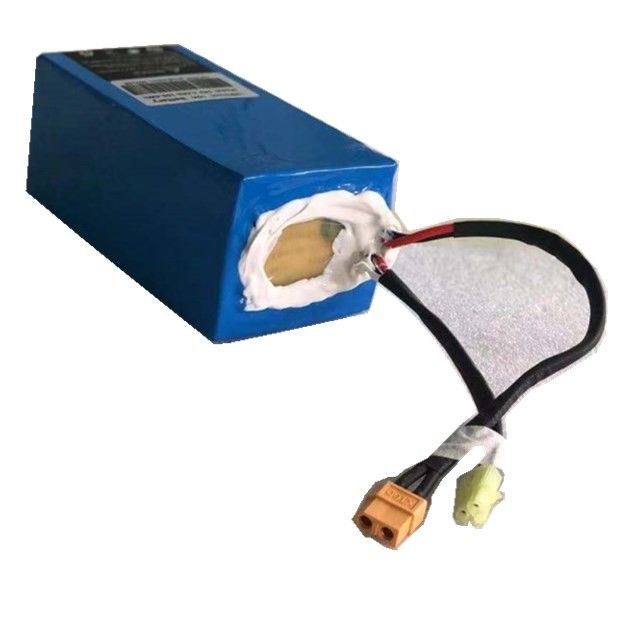Paquete de baterías recargables personalizadas de 18650 7s3p 10s2p 24v 36v 18650 paquete de baterías de litio para e-scooter con enchufe XT60