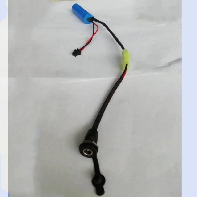 Batería de bomba de agua SM-2P 18650 1s 3.7v 2000mAh con enchufe de carga DC5521
