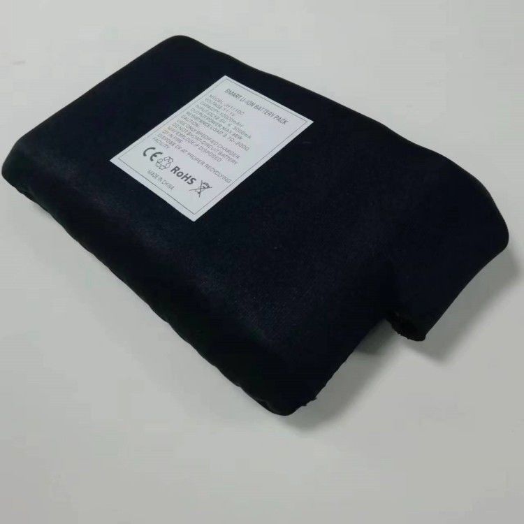Ropa calefaccionada en invierno Batería 7.4V 12V 10000mAh Cabeza de carga de corriente continua Color negro