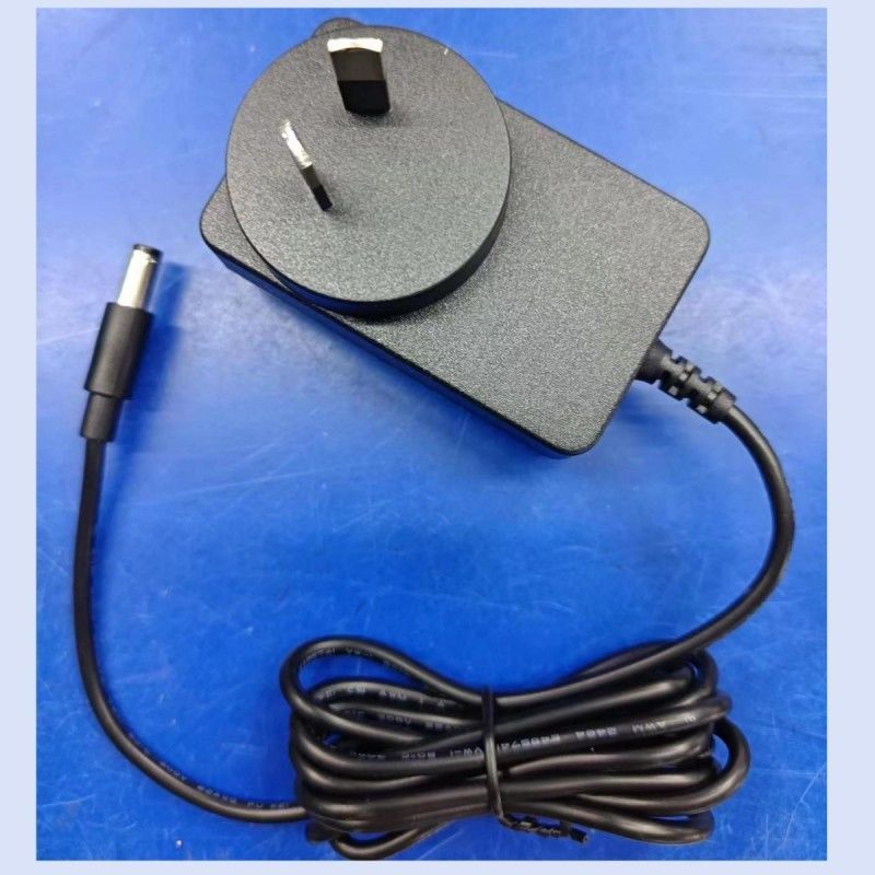 Adaptador AC/DC 12V 2A Cargador AU Enchufe DC 5.5x2.1mm enchufe masculino