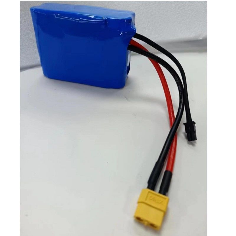 Paquete de baterías personalizado 7.4V 16Ah 2S5P 18650 Célula 3200mAh BMS 25A Con enchufe de carga MX3.0