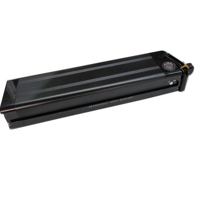 Paquete de baterías de pescado de plata 48V 15Ah para ebike con puerto de carga de cabeza de cañón 3P