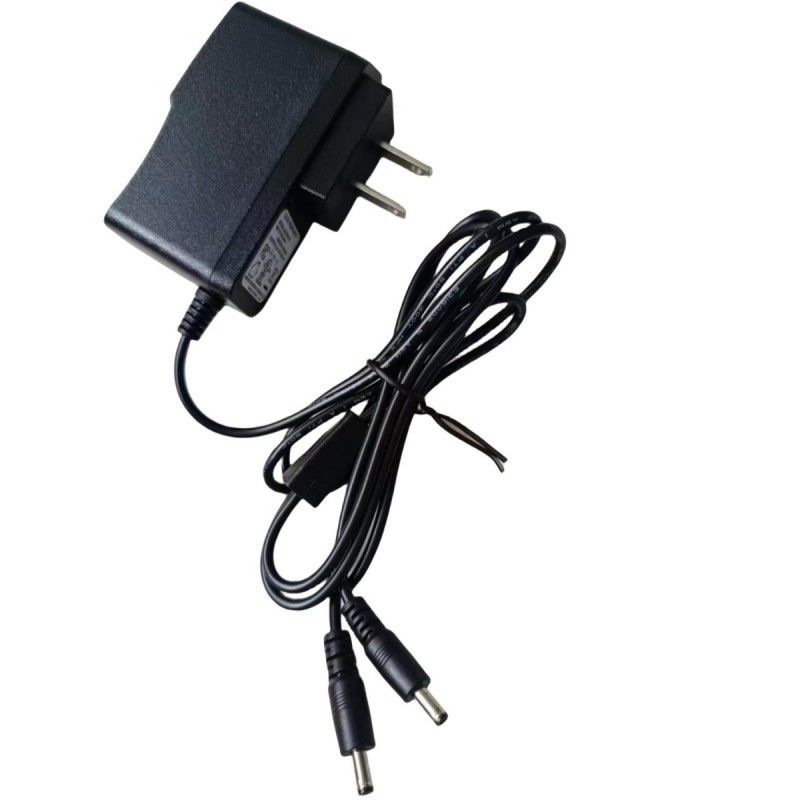 Cargador estándar de EE.UU. 8.4V 1.2A con dos cabezas de CC para batería de guante caliente