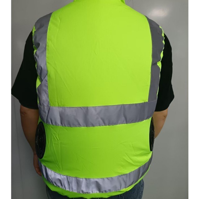 Vestido de seguridad verde con ventilador de refrigeración Vestido reflector Hi Vis y ventiladores para trabajadores de seguridad vial
